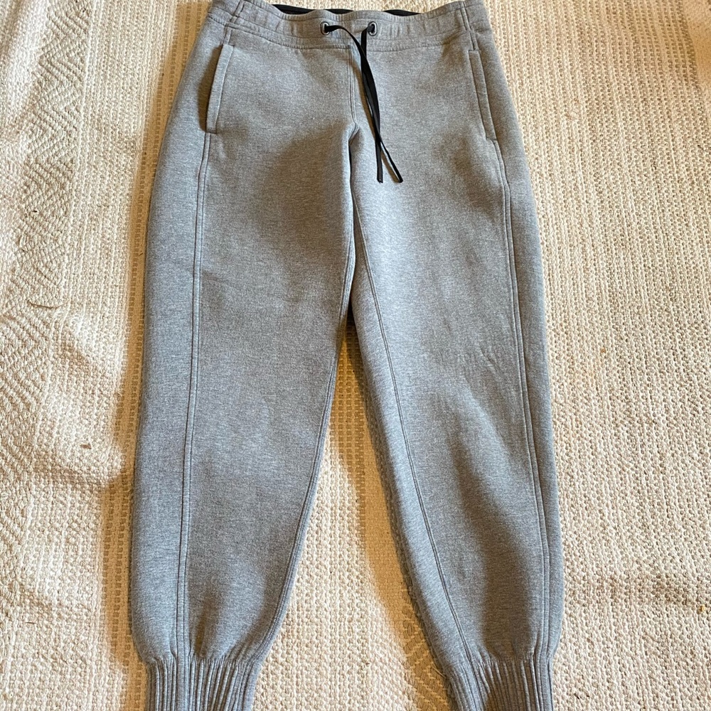Lululemon joggers